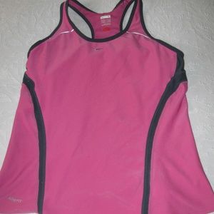 Nike  Fit  Dry Gym Top